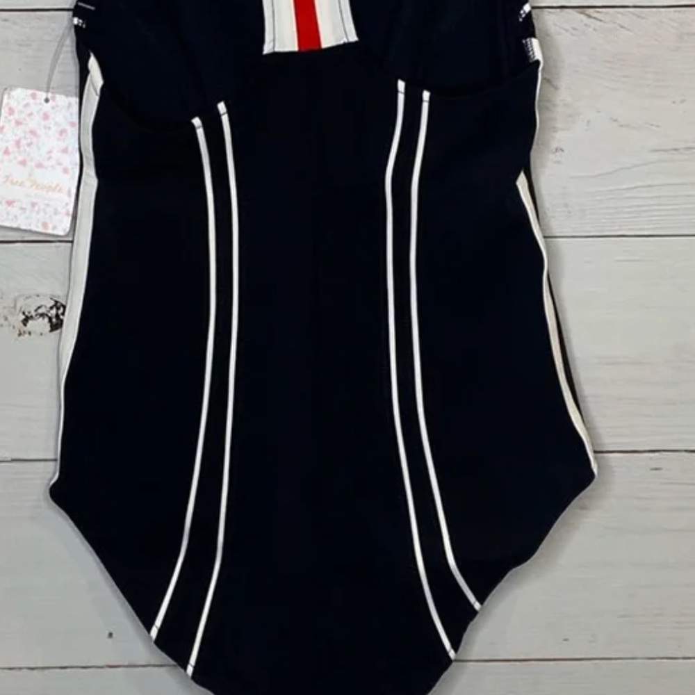 Sale! 1 left! Rare FP Movement Bodysuit - Picture 4 of 9
